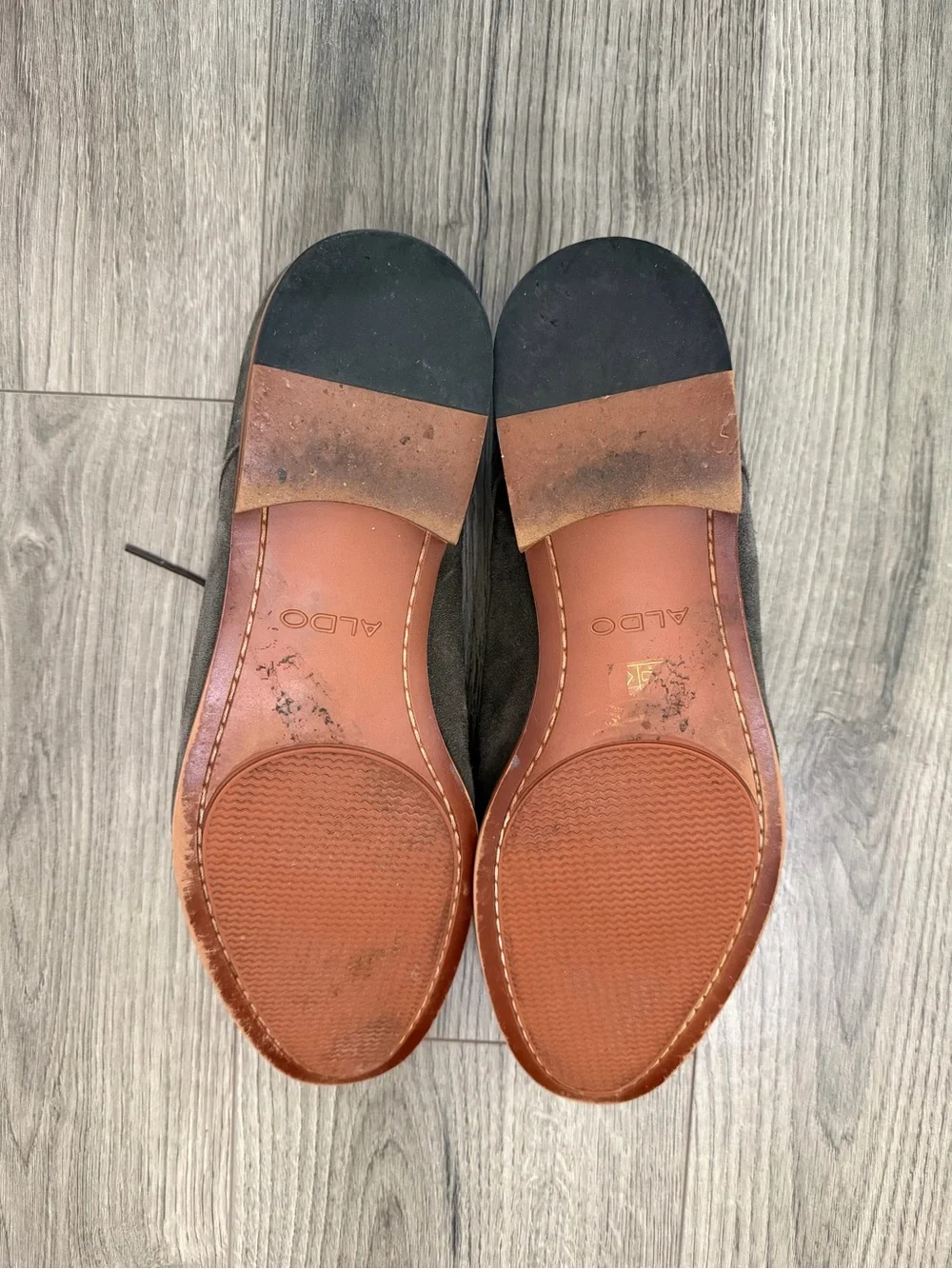 Aldo Men's Gray Suede Chukka Boots